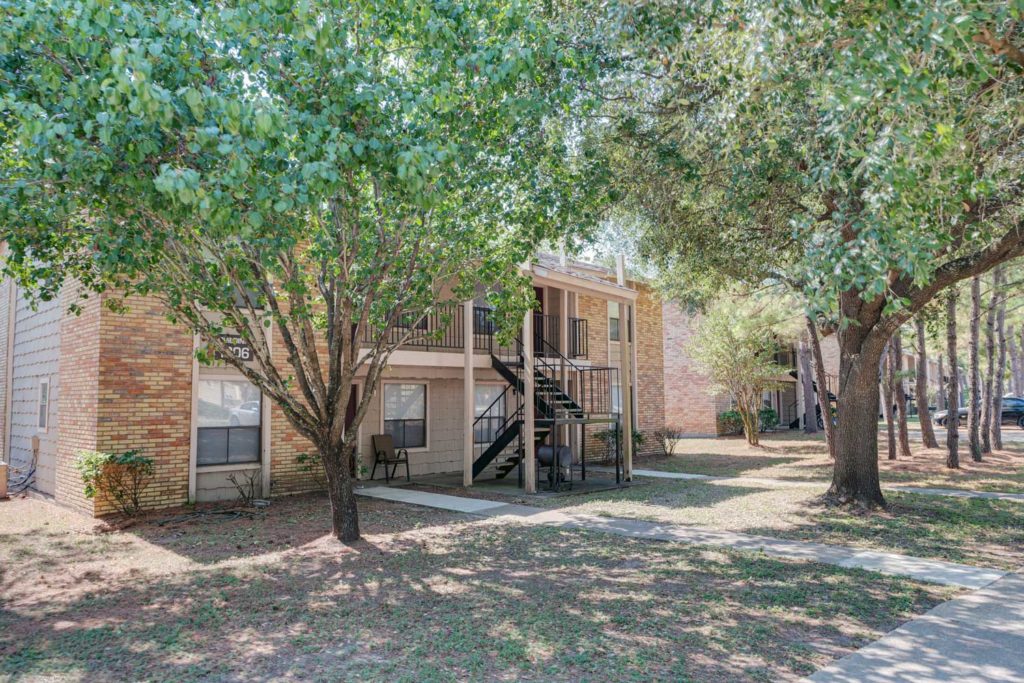 Redstone Apartments; Pet Friendly Two Bedroom Student Apartments College Station, Bryan, TX near Texas A&M University